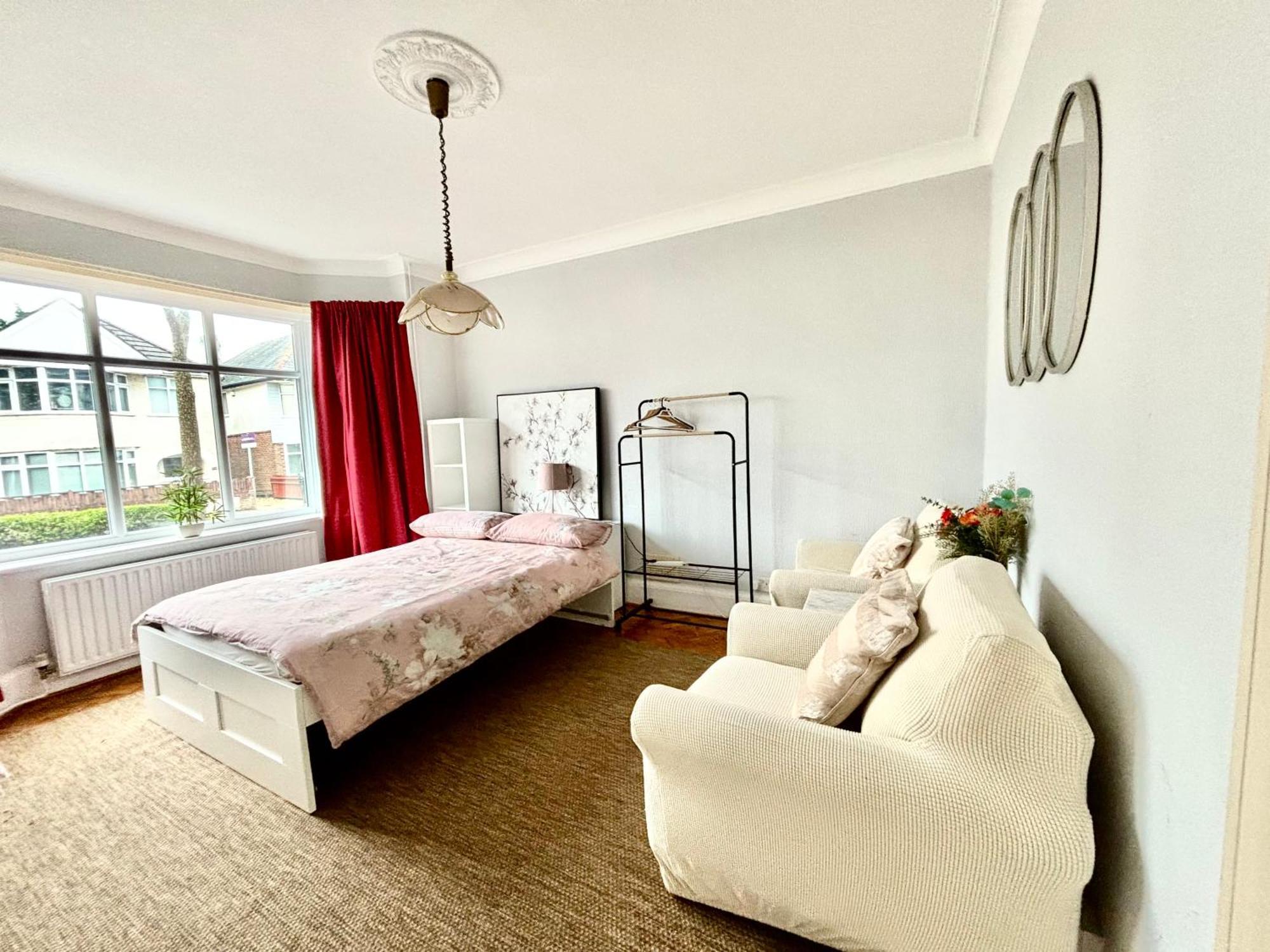 Winton House Home Stay Bournemouth Bagian luar foto